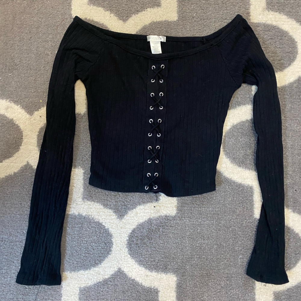 Bozzolo Off the shoulder Black Criss Cross Crop Top